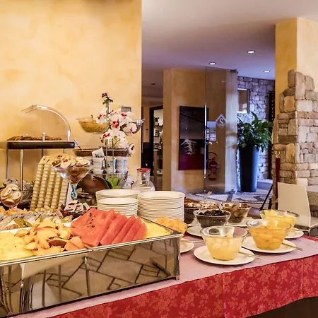 Ahg Donna Silvia Wellness&spa Hotel