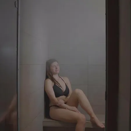 מלון Ahg Donna Silvia Wellness 4*