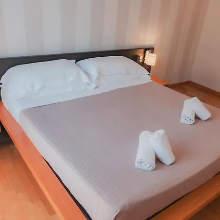 Ahg Donna Silvia Wellness 酒店 马内尔巴